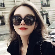 [SG014]-仙仙小鋪-蕾絲鏤空邊超大框墨鏡